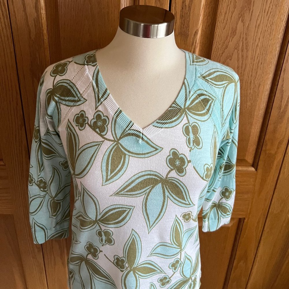 TALBOTS - V-Neck Sweater - Tropical Leaves -- Excellent Condition